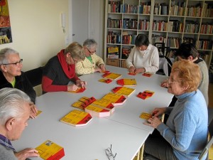 Gemeinsames Flyerfalten